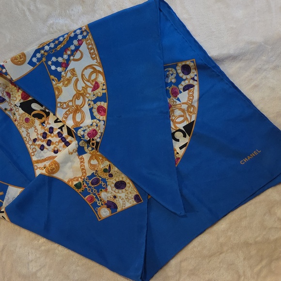 Chanel Royal Blue and Gold Scarf - Picture 4 of 5